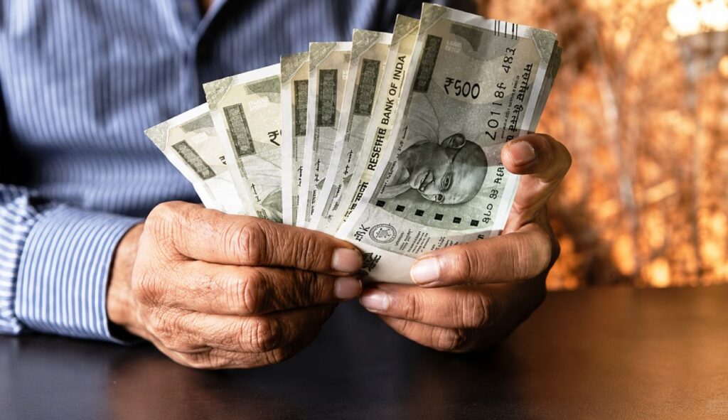 Latest News: Rupee Crashes to Record Low of 95.58 Against Dollar