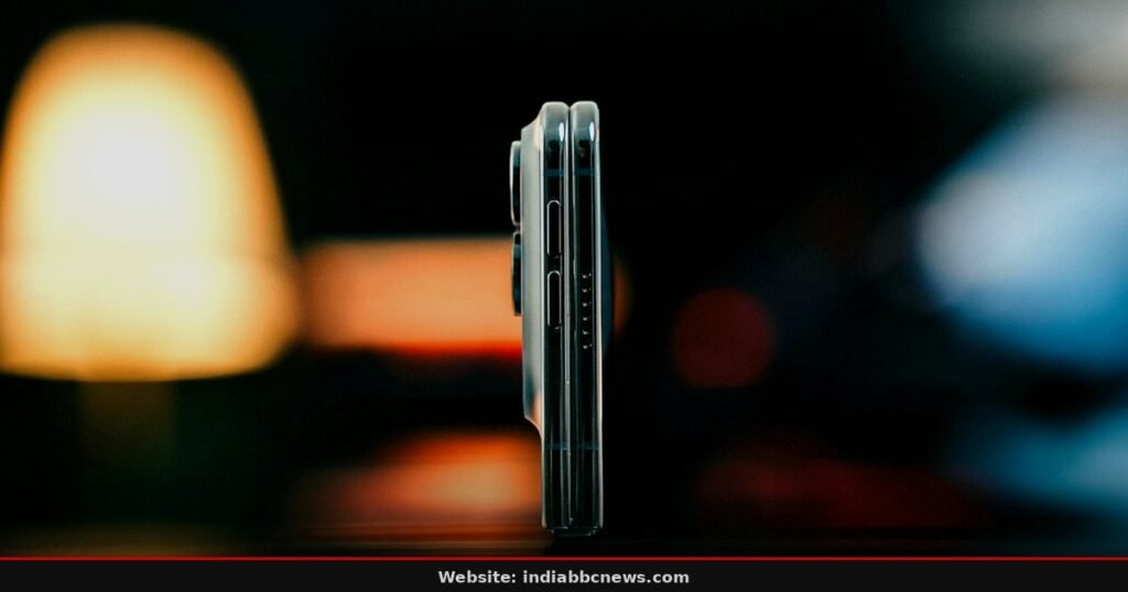 YouTuber Claims To Find iPhone Duo Crackgate Cause YouTuber Claims To Find iPhone Duo Crackgate Cause