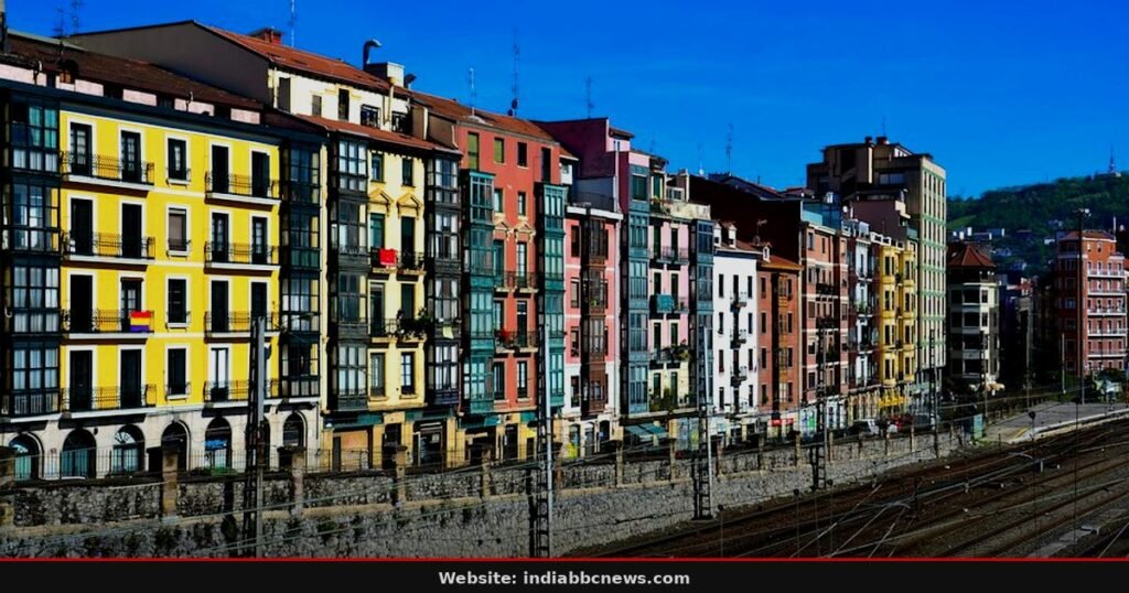 Spain Questions Rail System Safety After Crash