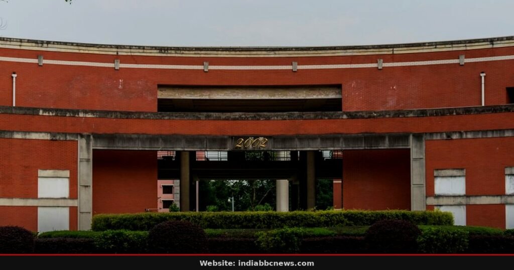 JD(U) Expels Anant Singh, Seeks MLA Disqualification