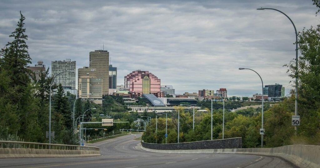 Alberta Voters Reject Canadian Secession Bid